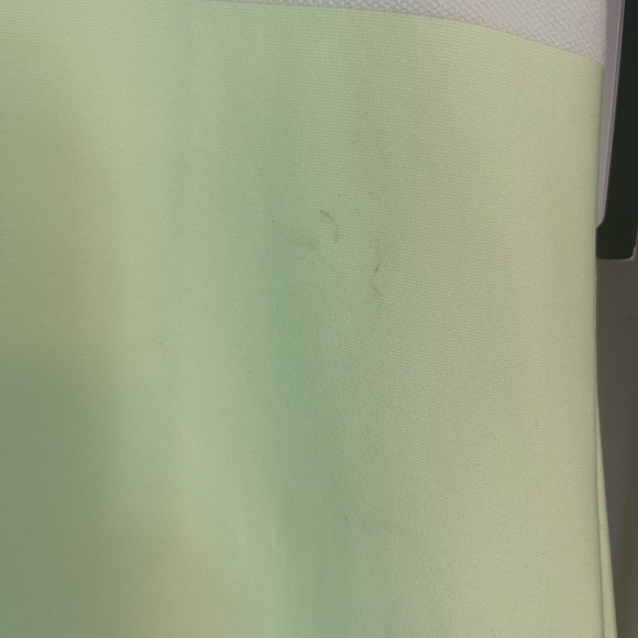 Nike NWT Women's Neon Yellow pack Tech Dress size Med SOLDOUT - Picture 5 of 11